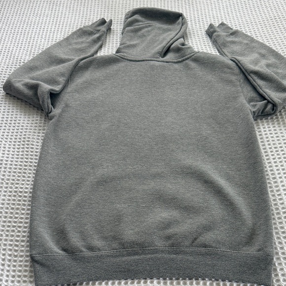 New Hampshire Wildcats Colosseum Arch & Logo Hoodie Heathered Gray EUC S - Picture 10 of 11